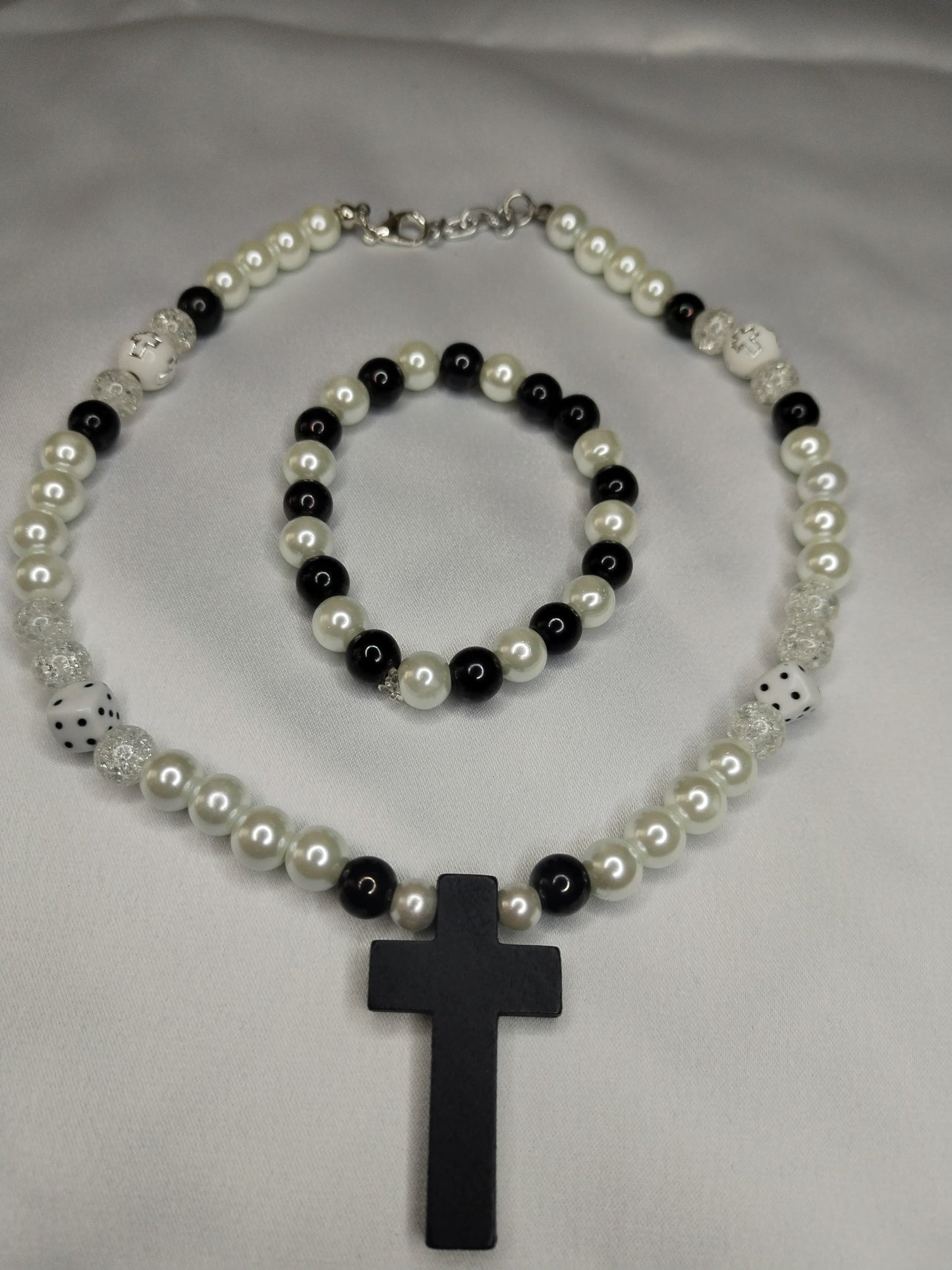 Thee Exclusive Cross Set